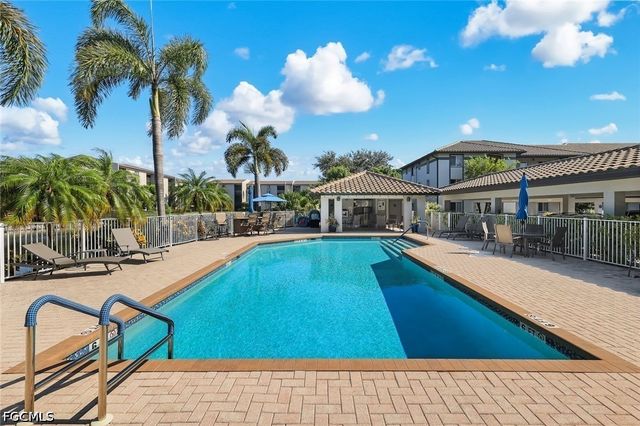 9901 Sunset Cove LN 222, Fort Myers, FL 33919
