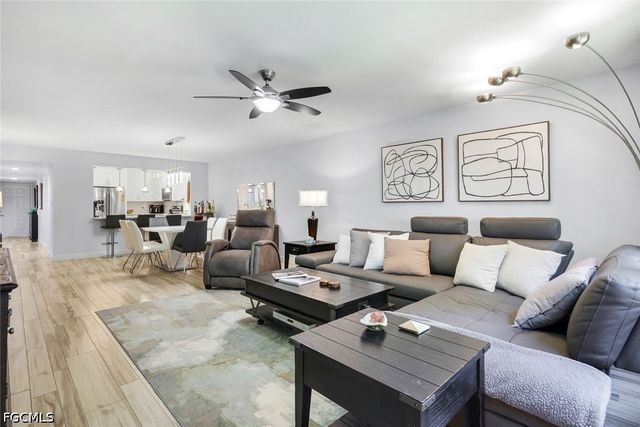 9901 Sunset Cove LN 222, Fort Myers, FL 33919