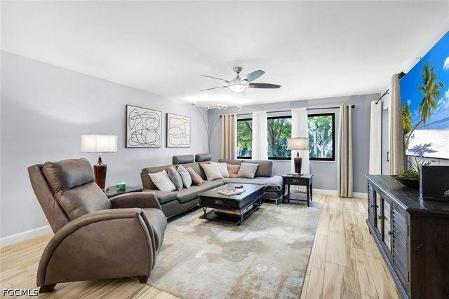 9901 Sunset Cove LN 222, Fort Myers, FL 33919