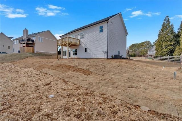 16 Mountain Chase Road, Rome, GA 30165