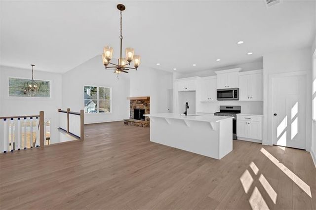 16 Mountain Chase Road, Rome, GA 30165