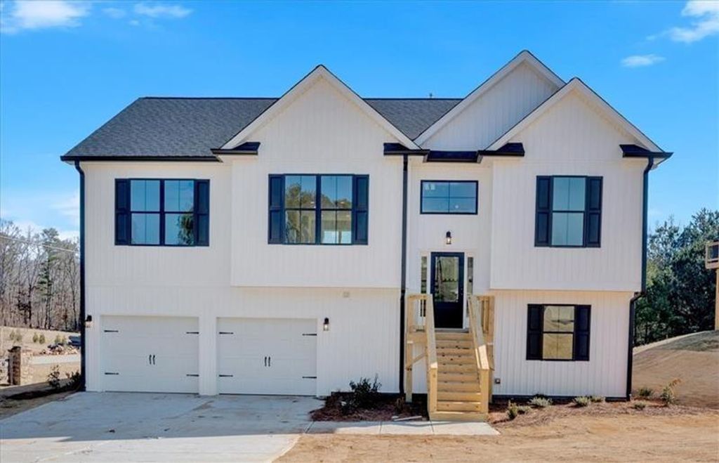16 Mountain Chase Road, Rome, GA 30165