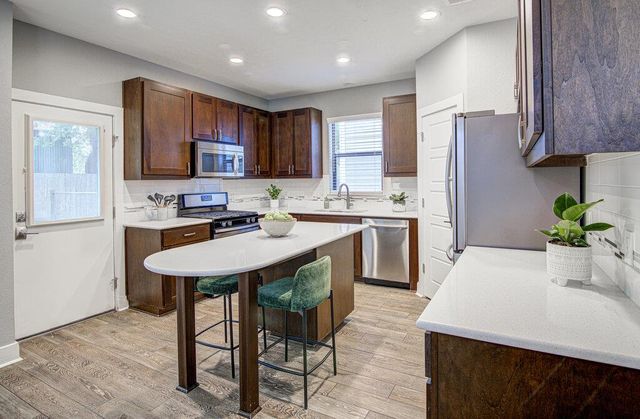 1409 Lorraine LOOP 1409, Austin, TX 78758