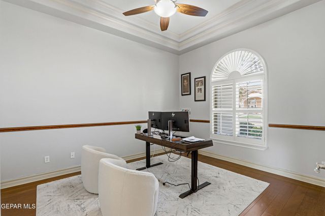 6038 LAGUNA VISTA Drive, El Paso, TX 79932