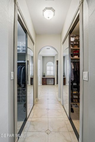 6038 LAGUNA VISTA Drive, El Paso, TX 79932