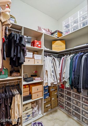 6038 LAGUNA VISTA Drive, El Paso, TX 79932