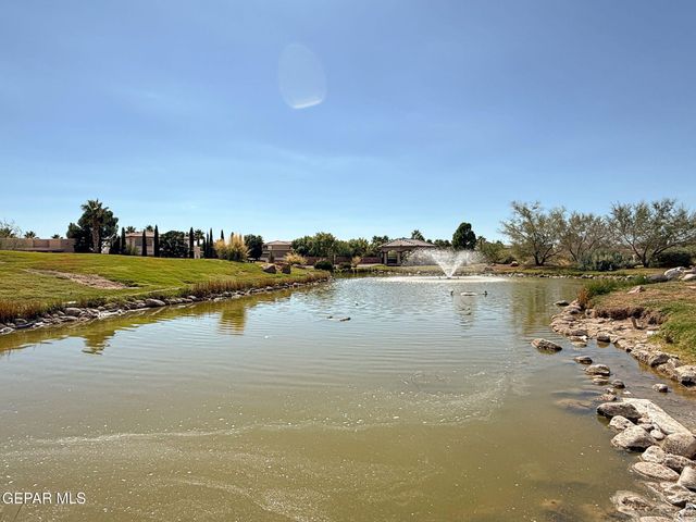 6038 LAGUNA VISTA Drive, El Paso, TX 79932