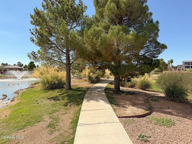 6038 LAGUNA VISTA Drive, El Paso, TX 79932