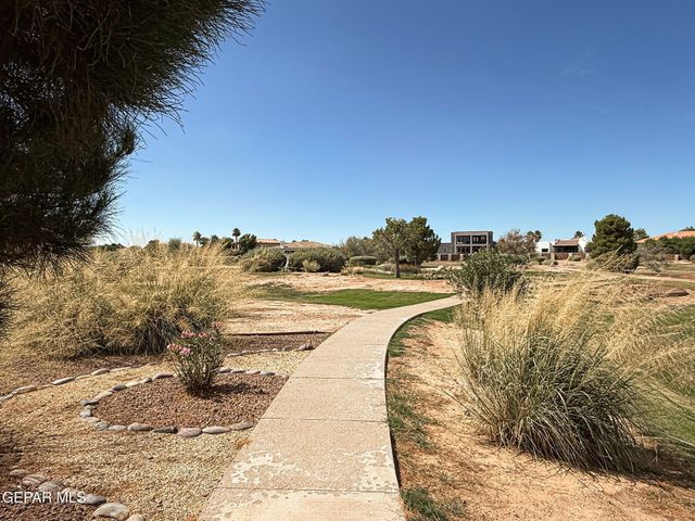 6038 LAGUNA VISTA Drive, El Paso, TX 79932