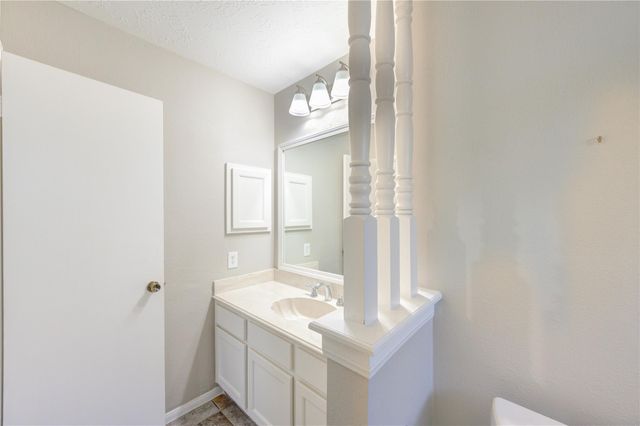 1210 Lynn Lane, Humble, TX 77338