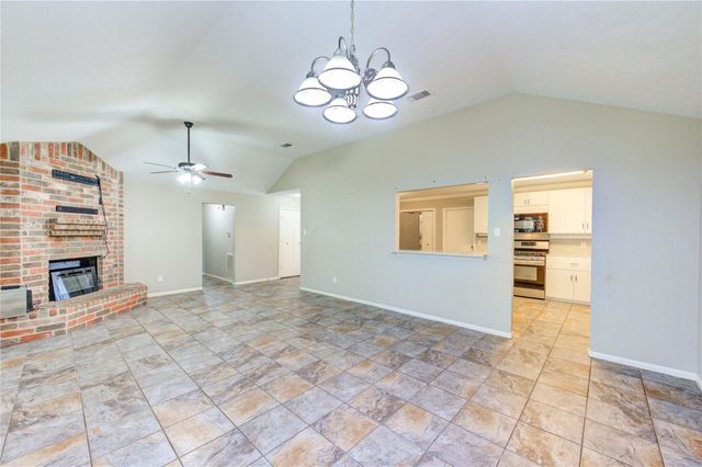 1210 Lynn Lane, Humble, TX 77338