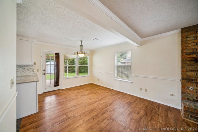4929 S Poplar Avenue, Broken Arrow, OK 74011