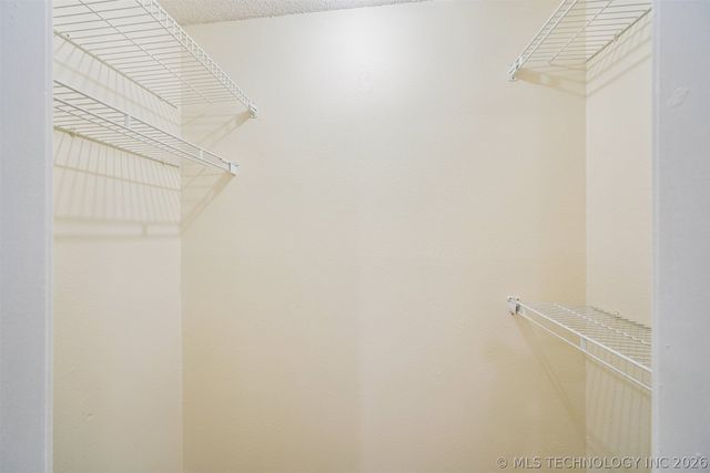 4929 S Poplar Avenue, Broken Arrow, OK 74011