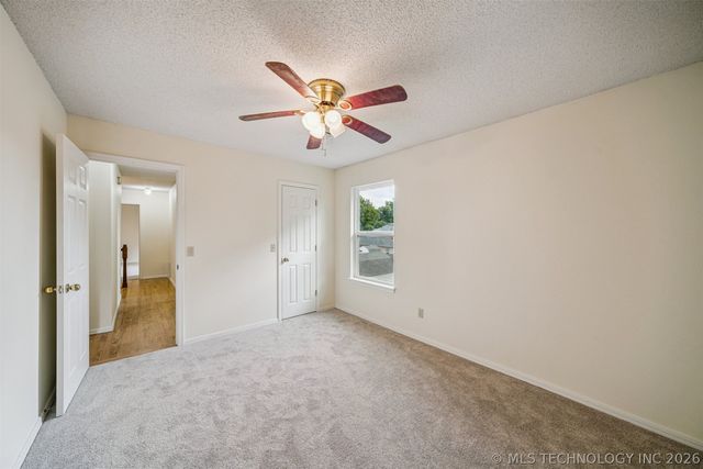 4929 S Poplar Avenue, Broken Arrow, OK 74011