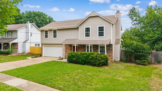 4929 S Poplar Avenue, Broken Arrow, OK 74011