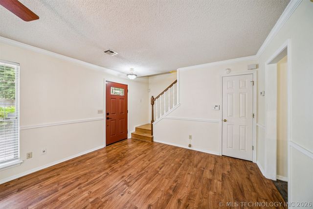 4929 S Poplar Avenue, Broken Arrow, OK 74011