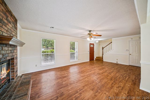 4929 S Poplar Avenue, Broken Arrow, OK 74011