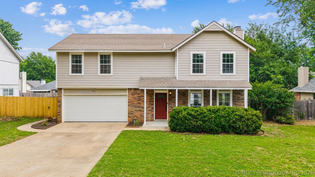 4929 S Poplar Avenue, Broken Arrow, OK 74011