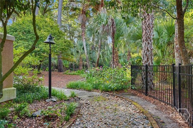 32 Hasleiters Retreat, Savannah, GA 31411