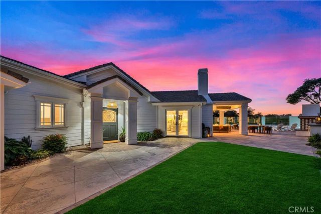 19581 Summer Breeze, Huntington Beach, CA 92648