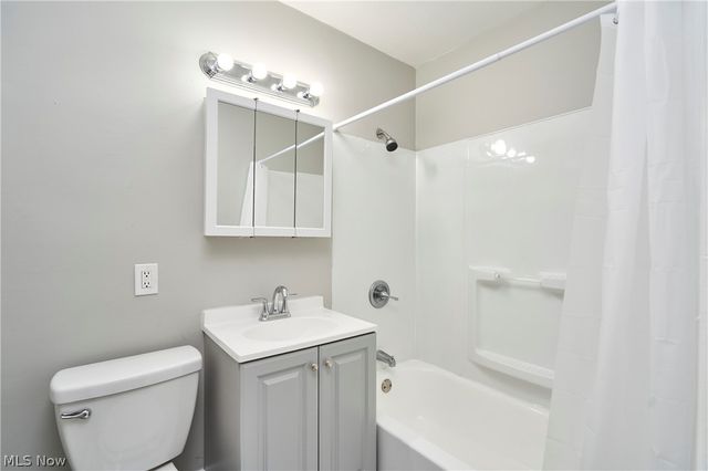 6255 Randolph Road, Bedford Heights, OH 44146