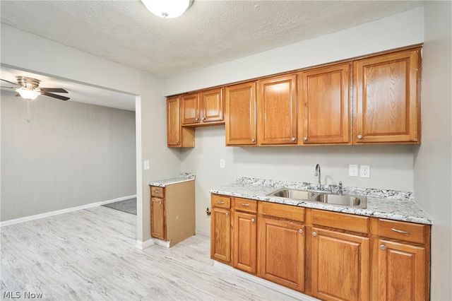 6255 Randolph Road, Bedford Heights, OH 44146