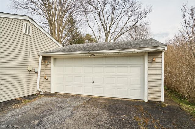 6255 Randolph Road, Bedford Heights, OH 44146