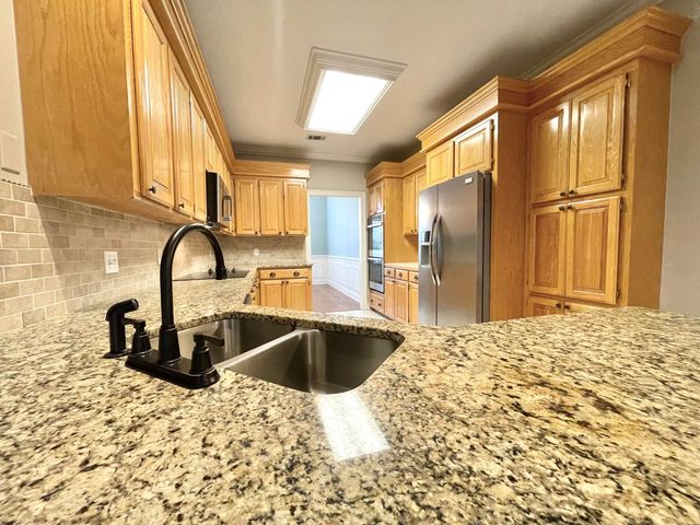 127 Bent Creek, Hattiesburg, MS 39402