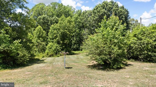 9860 RED HILL RD, Spotsylvania, VA 22553