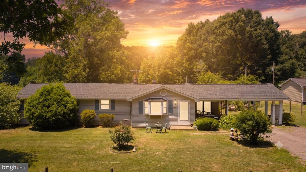 9860 RED HILL RD, Spotsylvania, VA 22553