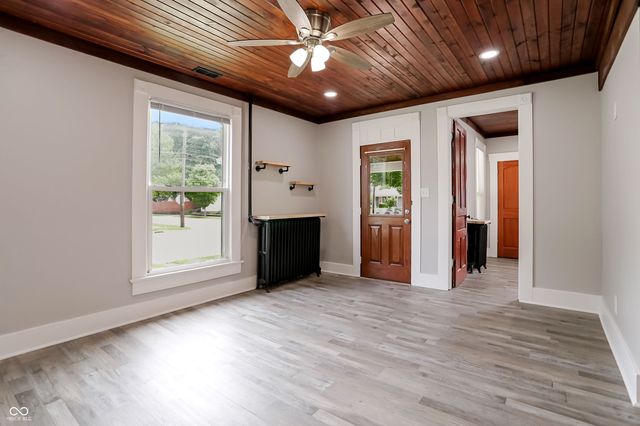 302 N Broadway Street, Greenfield, IN 46140