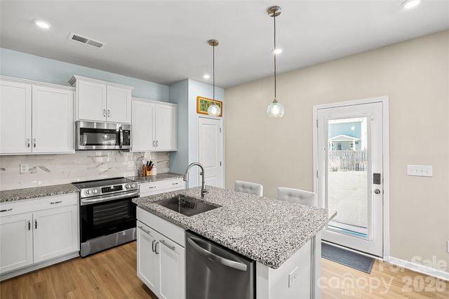 5927 Palmer Drive, Charlotte, NC 28212