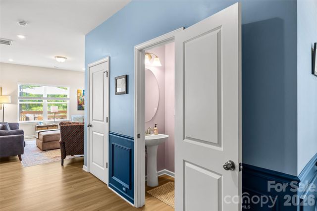 5927 Palmer Drive, Charlotte, NC 28212