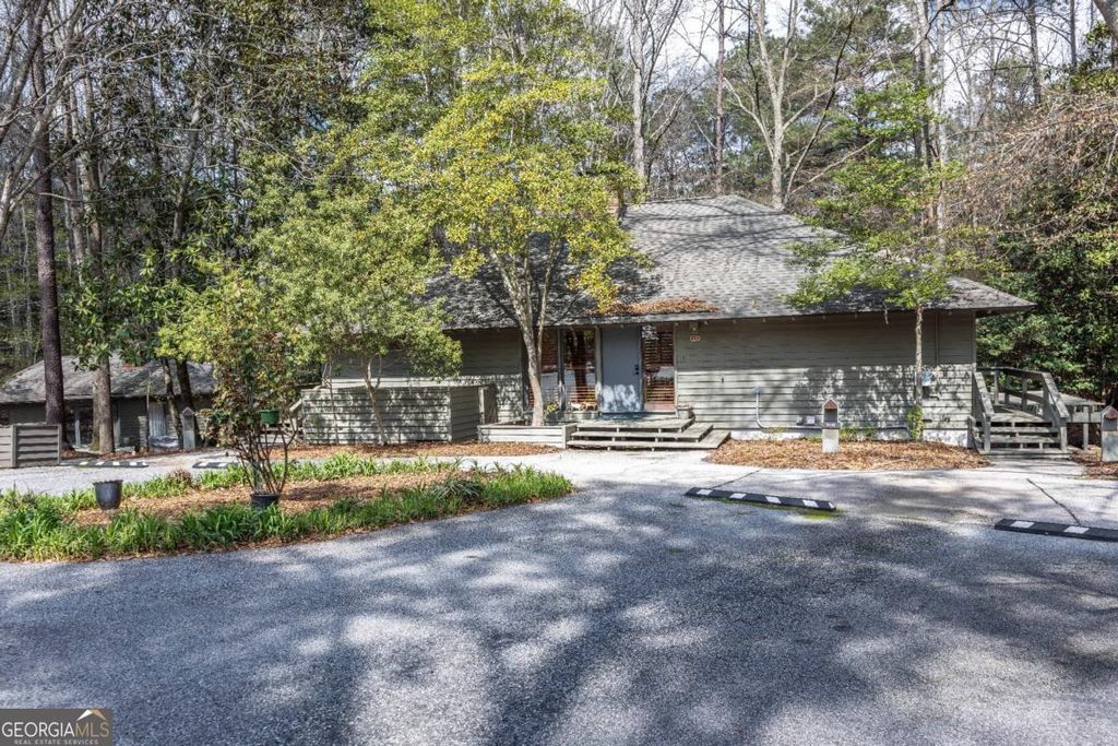 1101 Duck Pond Branch, Pine Mountain, GA 31822