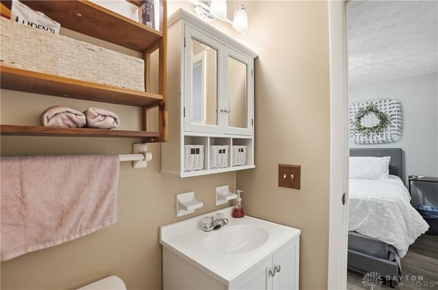 2211 S State Route 48, Ludlow Falls, OH 45339