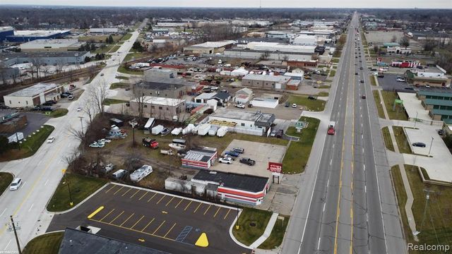 34091 Groesbeck Highway, Clinton Township, MI 48035