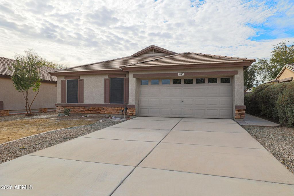 1693 E MILKY Way, Gilbert, AZ 85295