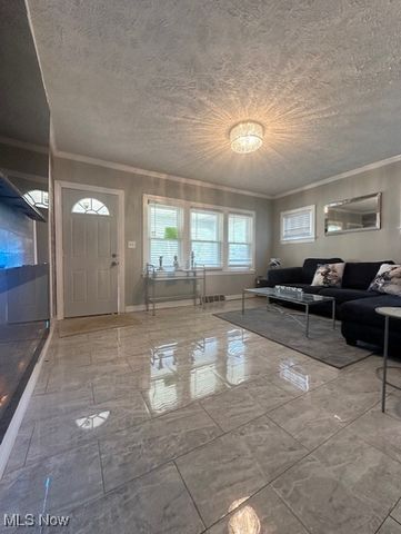 2613 Oakdale Avenue, Lorain, OH 44055