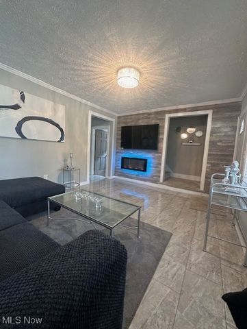 2613 Oakdale Avenue, Lorain, OH 44055