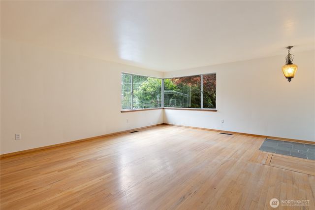 3536 NE 94th Street, Seattle, WA 98115