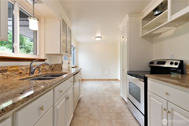 3536 NE 94th Street, Seattle, WA 98115