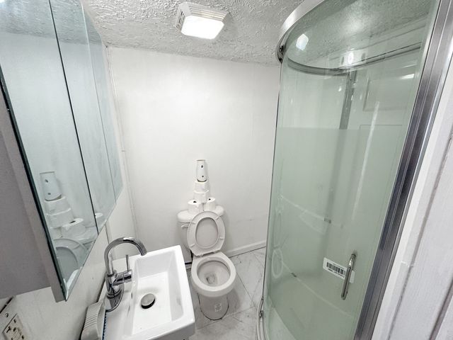 812 E Benton Street, Morris, IL 60450