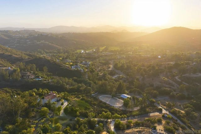 18151 Old Coach Rd, Poway, CA 92064