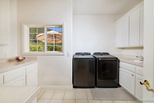 18151 Old Coach Rd, Poway, CA 92064
