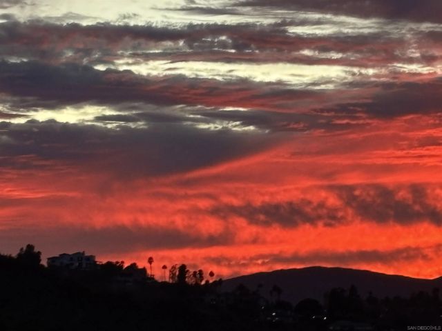 18151 Old Coach Rd, Poway, CA 92064