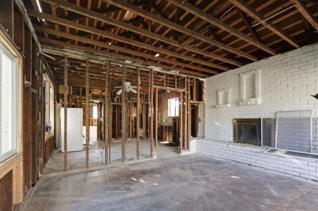 160 Pierce Avenue, San Jose, CA 95110