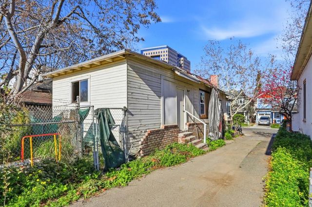 160 Pierce Avenue, San Jose, CA 95110