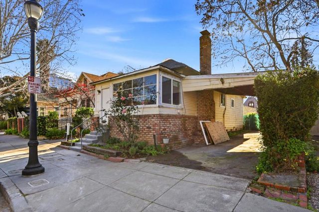 160 Pierce Avenue, San Jose, CA 95110