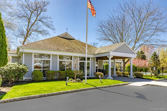 59 Woodlands Drive, Tuxedo Park, NY 10987