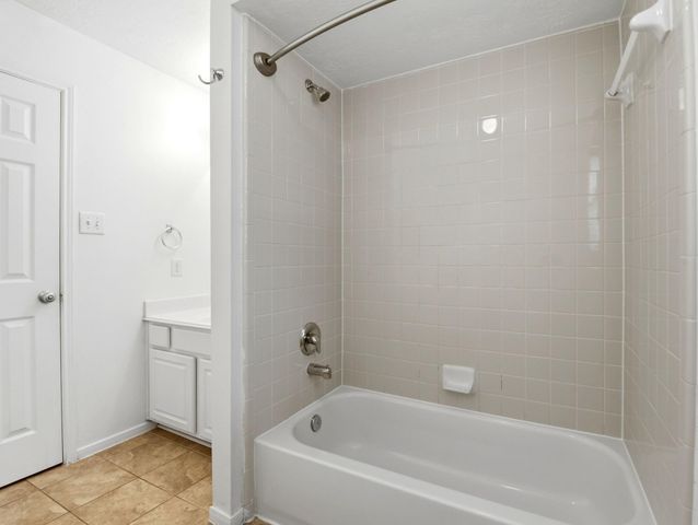 22102 Bridgestone Crossing Drive, Spring, TX 77388